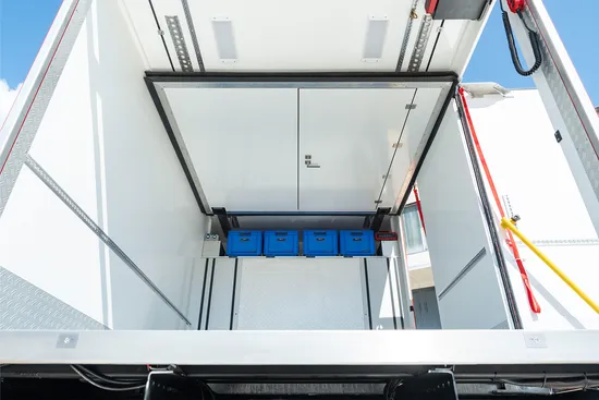 z-x-cargo-area-web.jpg