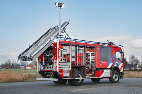 250218-vnog-zbw-erstes-fahrzeug-shr-offen-leiter-l.png