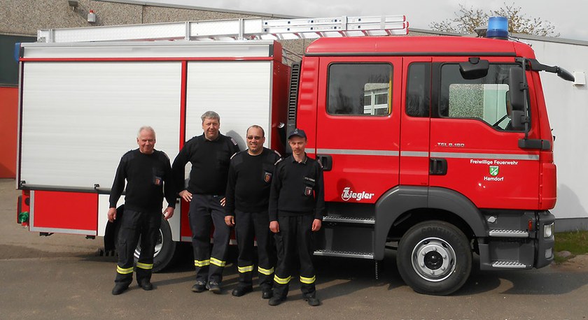 https://www.ziegler.de/mediadatabase/news/2015/newsinfos2015/news-fahrzeuguebergaben-201504/15-04-30-mlf-hamdorf.jpg