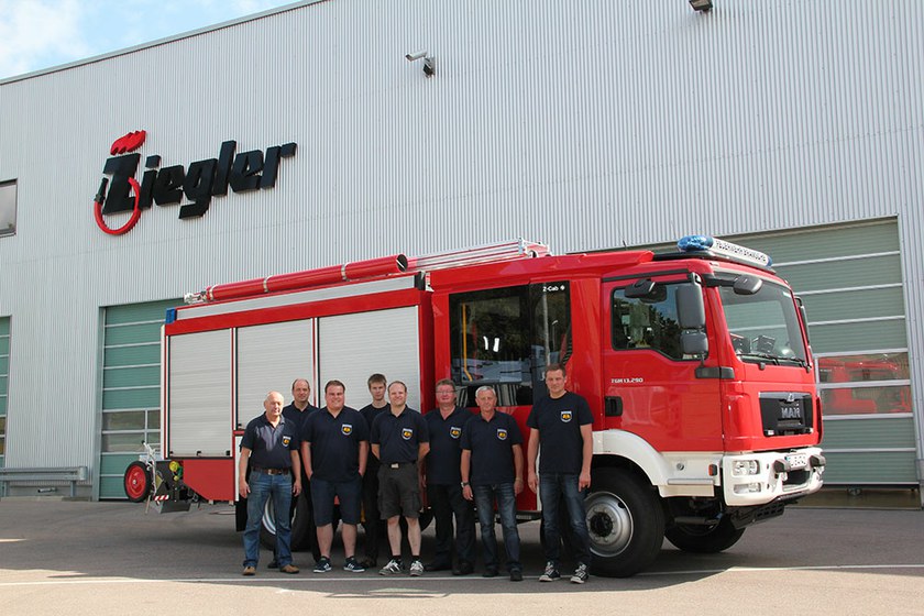 https://www.ziegler.de/mediadatabase/news/2015/newsinfos2015/news_fahrzeuguebergaben_201508/news-fahrzeuguebergabe-ffw-lingen-lf20-150825.jpg