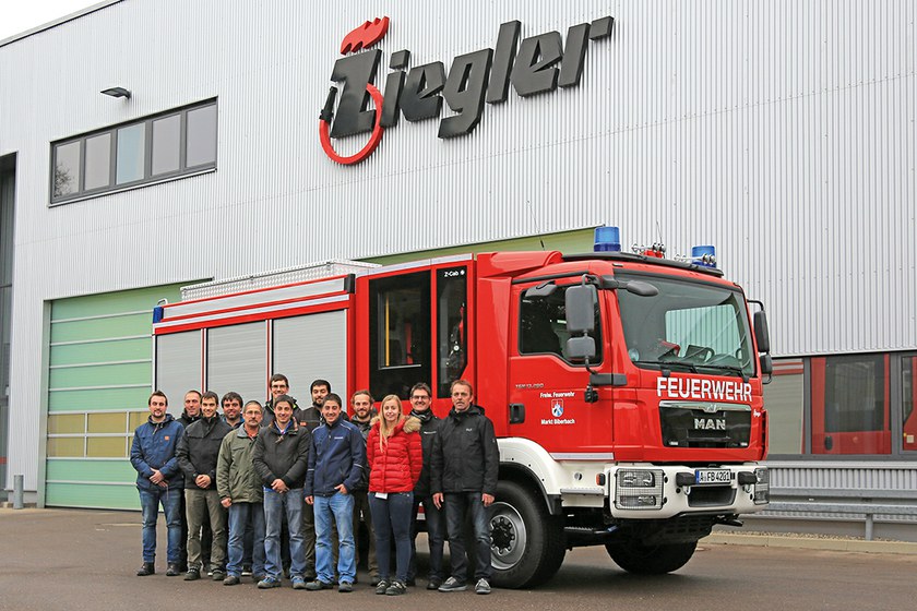 https://www.ziegler.de/mediadatabase/news/2016/newsinfos2016/news-fahrzeuguebergaben_201612/news_fahrzeuguebergabe_lf-10_ff_biberach_20161215/20161215-fw-biberbach-lf10-web.jpg