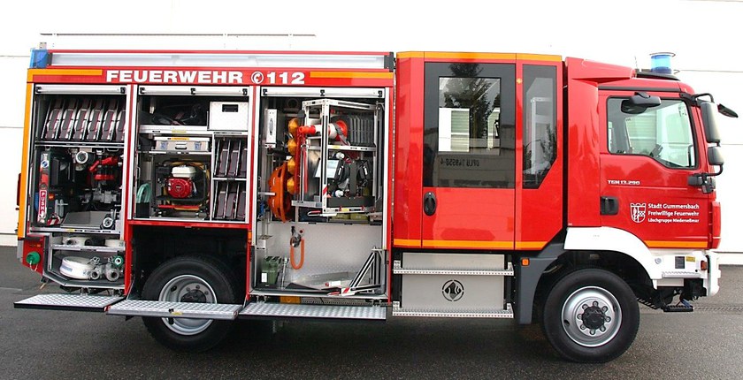 https://www.ziegler.de/mediadatabase/news/2016/newsinfos2016/news/news_fahrzeuguebergabe_lf-10_ff-gummersbach_20160513/news_fahrzeuguebergabe_lf-10_ff-gummersbach_seitenanischt_geraeteraum_offen_20160513