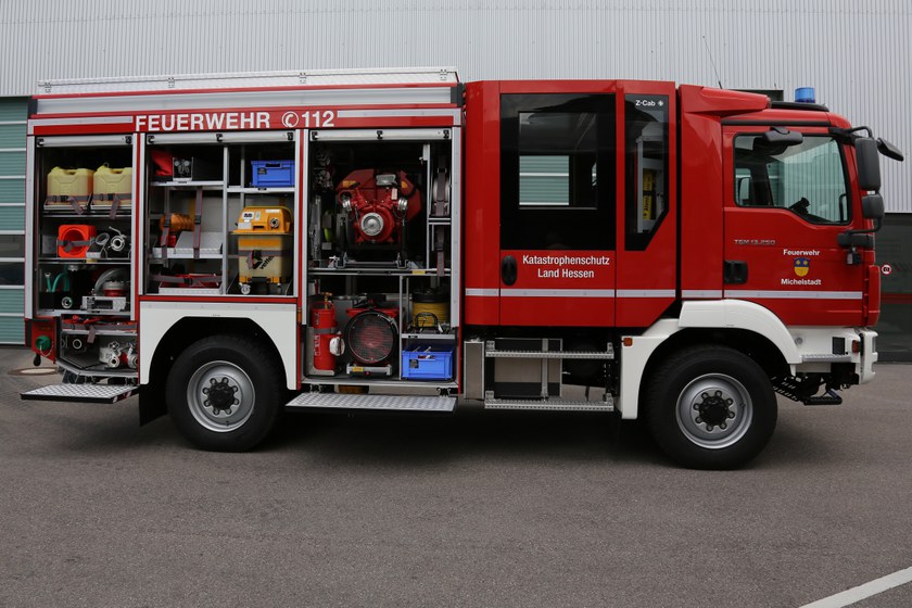https://www.ziegler.de/mediadatabase/news/2016/newsinfos2016/news_fahrzeuguebergaben_201606/news_fahrzeuguebergabe_lf-10_michelstadt_20160629/news_fahrzeuguebergabe_lf-10_michelstadt_seitenansicht_20160629