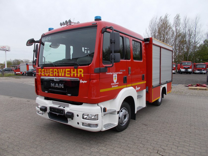 https://www.ziegler.de/mediadatabase/news/2017/newsinfos2017/news_fahrzeugubergabe_201705/news_fahrzeuguebergaben_mlf_ff_bassum_20170505/dscn3186.jpg
