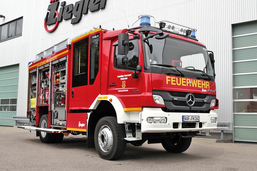 https://www.ziegler.de/mediadatabase/news/2017/newsinfos2017/news_fahrzeuguebergaben_201707/news_fahrzeuguebergaben_lf_10_ff_wadersloh_20170727/fw-wadersloh-uebereck.jpg