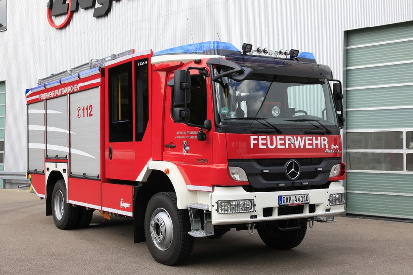 https://www.ziegler.de/mediadatabase/news/2017/newsinfos2017/news_fahrzeuguebergaben_201709/news_fahrzeuguebergaben_lf_20_ff_garmisch_partenkirchen_20170905/fw-garmisch-partenkirchen-uebereck.jpg