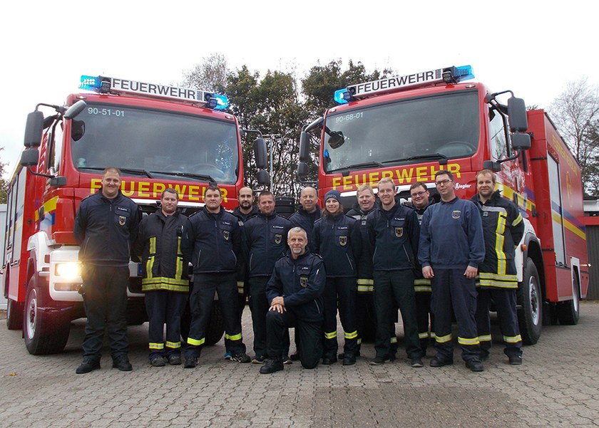 https://www.ziegler.de/mediadatabase/news/2017/newsinfos2017/news_fahrzeuguebergaben_201710/news_fahrzeuguebergabe_gw-l_2_rw_f_westerland_sylt_20171025/gruppenbild.jpg