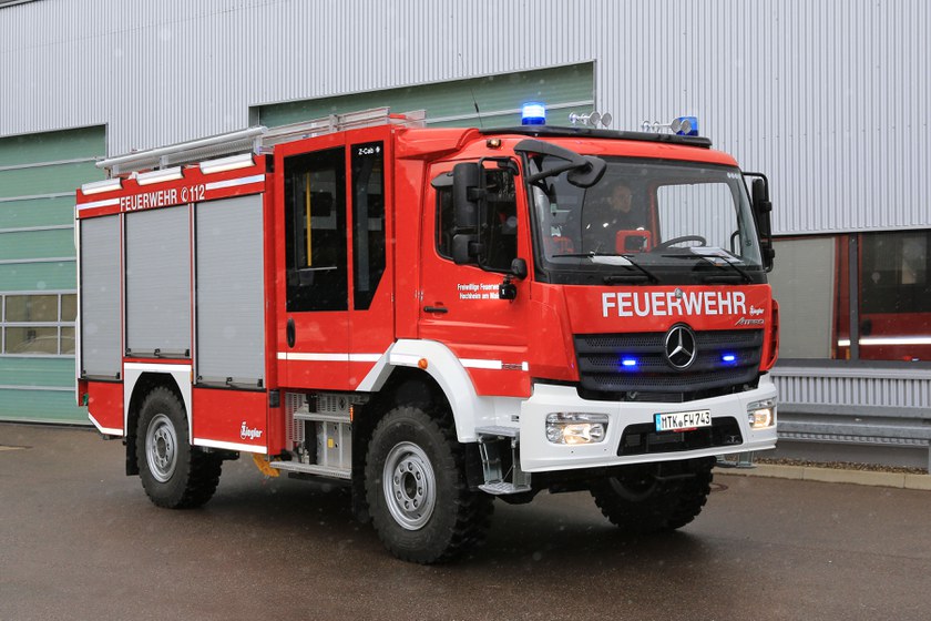 https://www.ziegler.de/mediadatabase/news/2017/newsinfos2017/news_fahrzeuguebergaben_201711/news_fahrzeuguebergabe_lf_10_f_hochheim_am_main/lf10-svv01.jpg