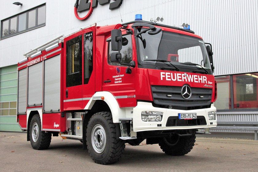 https://www.ziegler.de/mediadatabase/news/2017/newsinfos2017/news_fahrzeuguebergaben_201711/news_fahrzeuguebergabe_lf_10_ks-erbach-ff-guenterfuert_20171107/uebereck.jpg