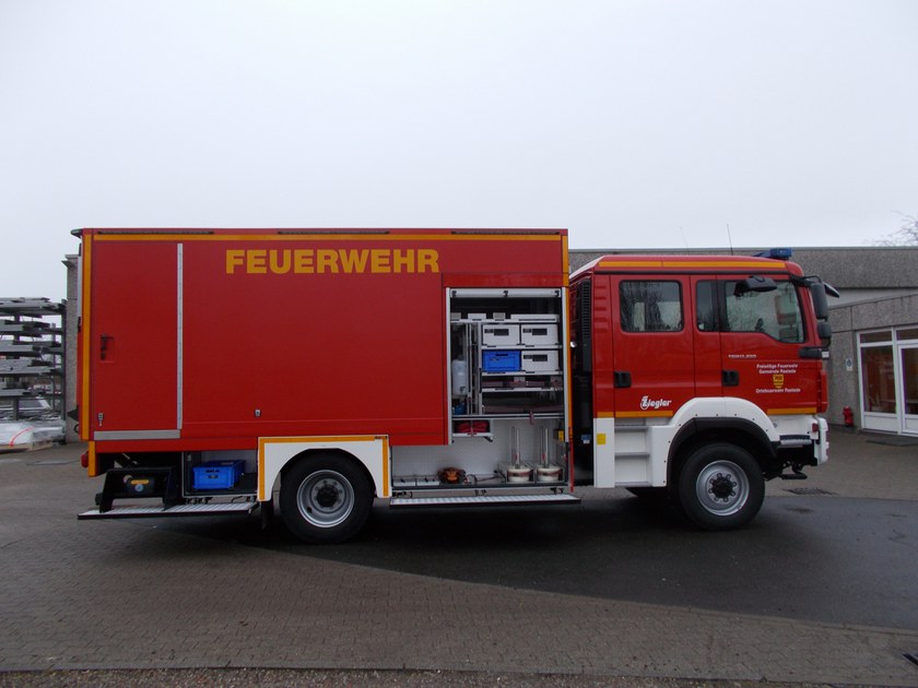 https://www.ziegler.de/mediadatabase/news/2017/newsinfos2017/news_fahrzeuguebergaben_201712/fahrzeuguebergabe_rendbsurg_gw-l2_171220_essen-ol_rastede/dscn4795.jpg