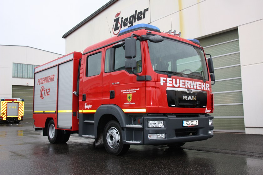 https://www.ziegler.de/mediadatabase/news/2017/newsinfos2017/news_fahrzeuguebergaben_201712/news_fahrzeuguebergabe_tsf-w_nordwestuckermark_171204/img-0063.jpg