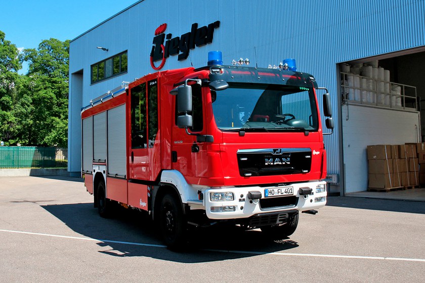 https://www.ziegler.de/mediadatabase/news/2018/newsinfos2018/news_vehicle_deliveries_201805/news_vehicle_delivery_hlf20_lipperts_20180525/hlf20-lipperts-svr.jpg