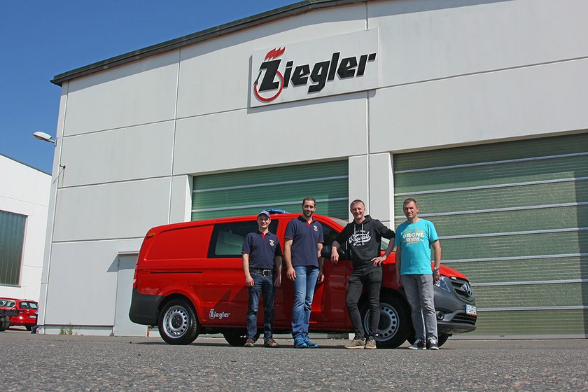 https://www.ziegler.de/mediadatabase/news/2018/newsinfos2018/news_vehicle_deliveries_201805/news_vehicle_delivery_vrw_frauenstein_20180509/vrw-frauenstein-gruppenbild.jpg