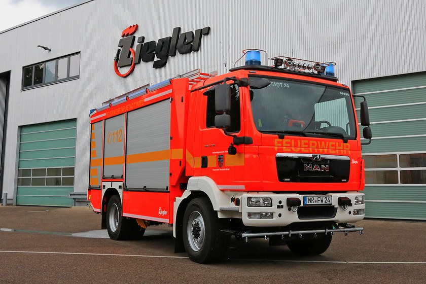 https://www.ziegler.de/mediadatabase/news/2018/newsinfos2018/news_vehicle_deliveries_201806/news_vehicle_delivery_tlf4000_asbach_20180628/tlf4000-asbach-svr.jpg