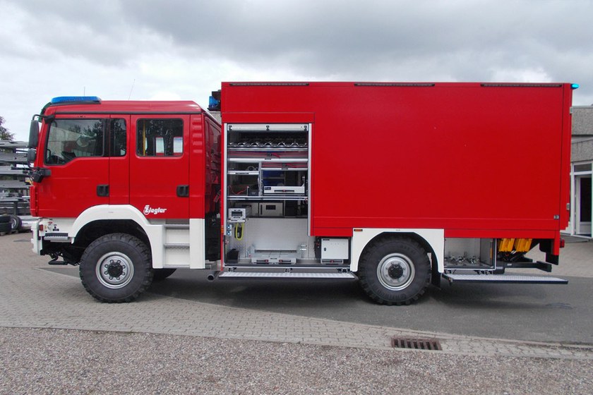 https://www.ziegler.de/mediadatabase/news/2018/newsinfos2018/news_vehicle_deliveries_201809/news_vehicle_delivery_mzf-3_kruft_20180912/sl.jpg
