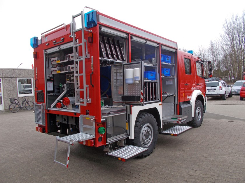 https://www.ziegler.de/mediadatabase/news/2018/newsinfos2018/news_vehicle_deliveries_201810/news_vehicle_delivery_mlf_hambergen_20181004/mlf-hambergen-shr-offen.jpg