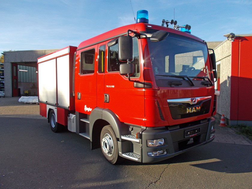 https://www.ziegler.de/mediadatabase/news/2018/newsinfos2018/news_vehicle_deliveries_201810/news_vehicle_delivery_tsf-w_nordhastedt-fiel_02181009/tsf-w-nordhastedt-fiel-svr.jpg
