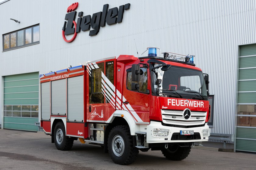 https://www.ziegler.de/mediadatabase/news/2019/newsinfos2019/news_vehicle_deliveries_201903/news_vehicle_delivery_hlf10_altena_20190305/hlf10-altena-vr-web-jpg.jpg
