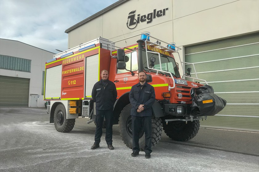 https://www.ziegler.de/mediadatabase/news/2020/vehicle_deliveries_2020/news_vehicle_deliveries_202003/news_vehicle_delivery_tlf5000_finsterwalde_20200330/tlf5000-finsterwalde-gruppenbild-web.jpg