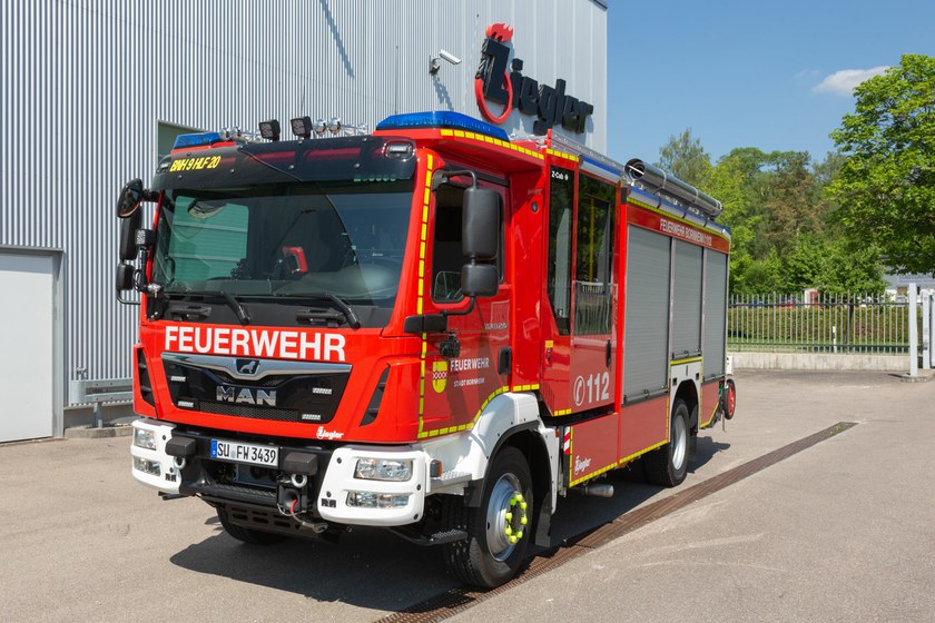 https://www.ziegler.de/mediadatabase/news/2020/vehicle_deliveries_2020/news_vehicle_deliveries_202005/news_vehicle_delivery_hlf20_bornheim1_20200518/hlf20-bornheim1-svl-web.jpg