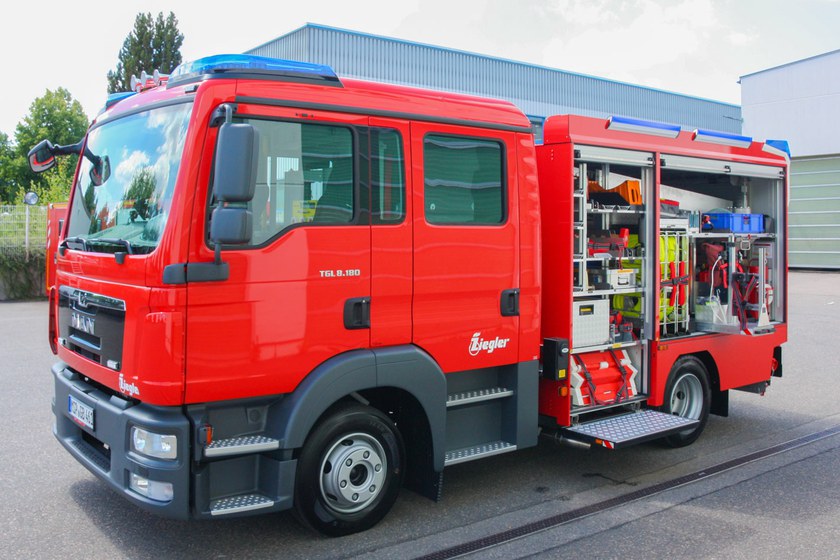 https://www.ziegler.de/mediadatabase/news/2020/vehicle_deliveries_2020/news_vehicle_deliveries_202007/news_vehicle_delivery_tsf-w_birkenfeld_billingshausen_20200723/tsf-w-birkenfeld-billingshausen-svl-offen-web.jpg