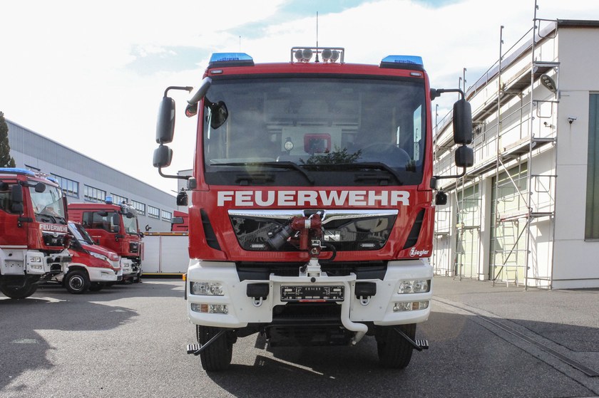 https://www.ziegler.de/mediadatabase/news/2020/vehicle_deliveries_2020/news_vehicle_deliveries_202008/news_vehicle_delivery_tlf4000_oderwitz_20200826/tlf4000-oderwitz-front-web.jpg
