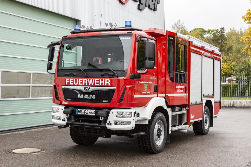 https://www.ziegler.de/mediadatabase/news/2020/vehicle_deliveries_2020/news_vehicle_deliveries_202010/news_vehicle_delivery_lf10kats_jesberg_20201015/lf10kats-jesberg-svr-web.jpg