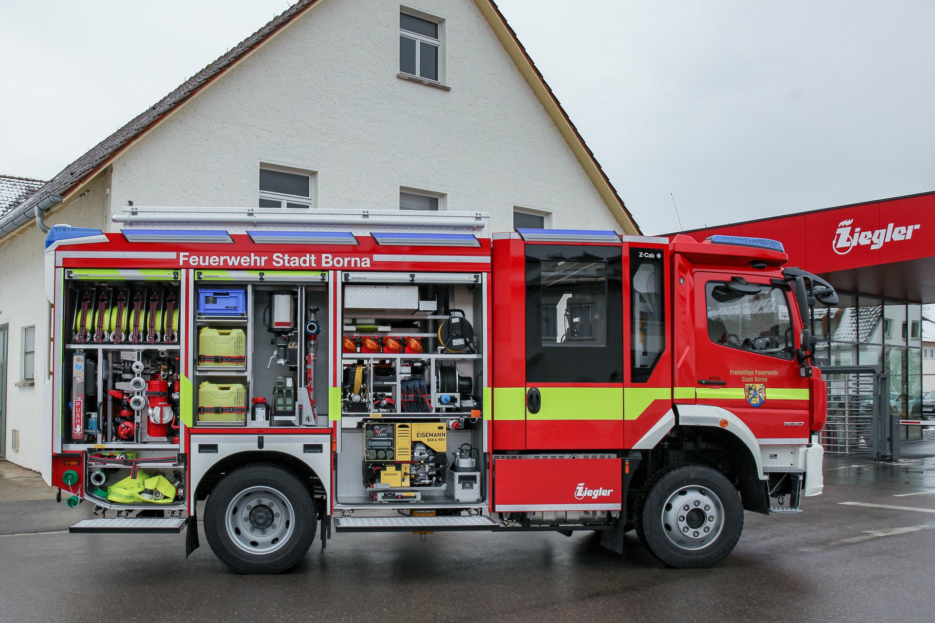 ZIEGLER LF 10 an die FF Borna — ZIEGLER Feuerwehrfahrzeuge