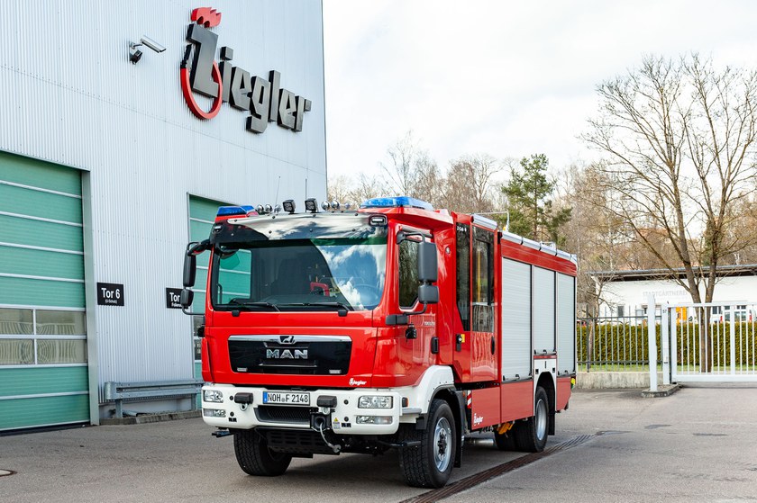https://www.ziegler.de/mediadatabase/news/2021/vehicle_deliveries_2021/news_vehicle_deliveries_202104/news_vehicle_delivery_hlf20_nordhorn_20210406/hlf20-brandlecht-svl-web.jpg