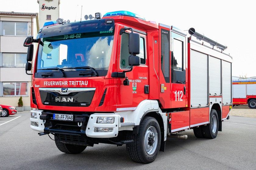 https://www.ziegler.de/mediadatabase/news/2021/vehicle_deliveries_2021/news_vehicle_deliveries_202104/news_vehicle_delivery_hlf20_trittau_20210413/hlf20-trittau-svl-web.jpg