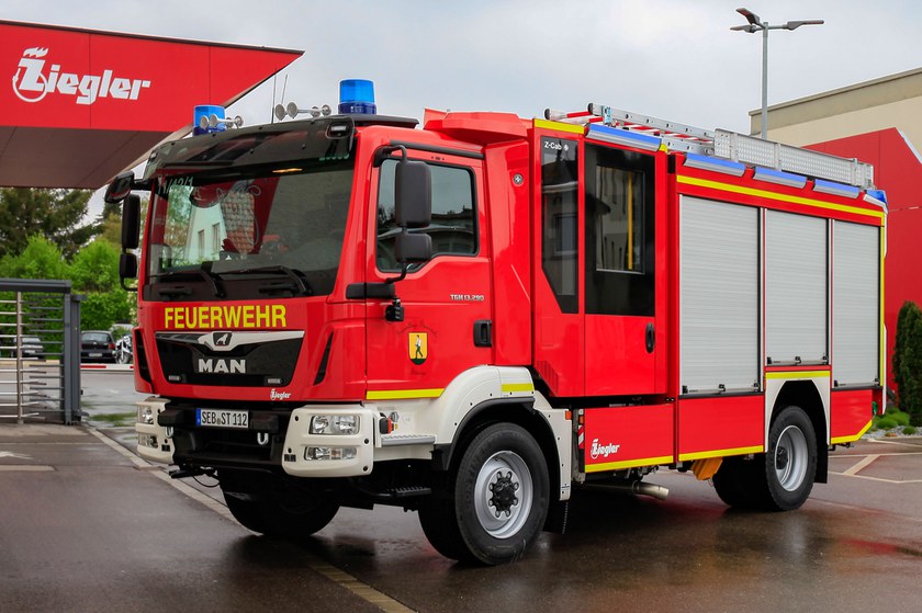 https://www.ziegler.de/mediadatabase/news/2021/vehicle_deliveries_2021/news_vehicle_deliveries_202105/news_vehicle_delivery_lf10_duerrroehrsdorf_20210512/lf10-durrrohrsdorf-svl-web.jpg