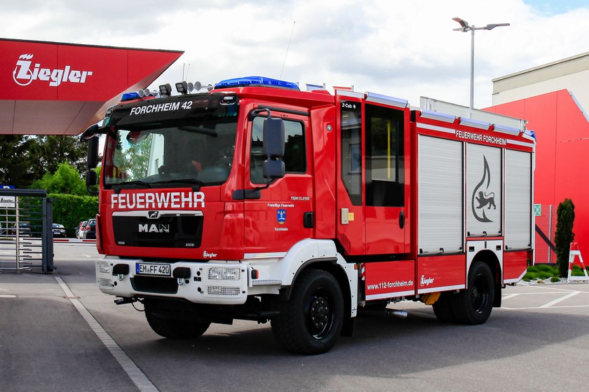 https://www.ziegler.de/mediadatabase/news/2021/vehicle_deliveries_2021/news_vehicle_deliveries_202105/news_vehicle_delivery_lf10_forchheim/lf10-forchheim-svl-web.jpg