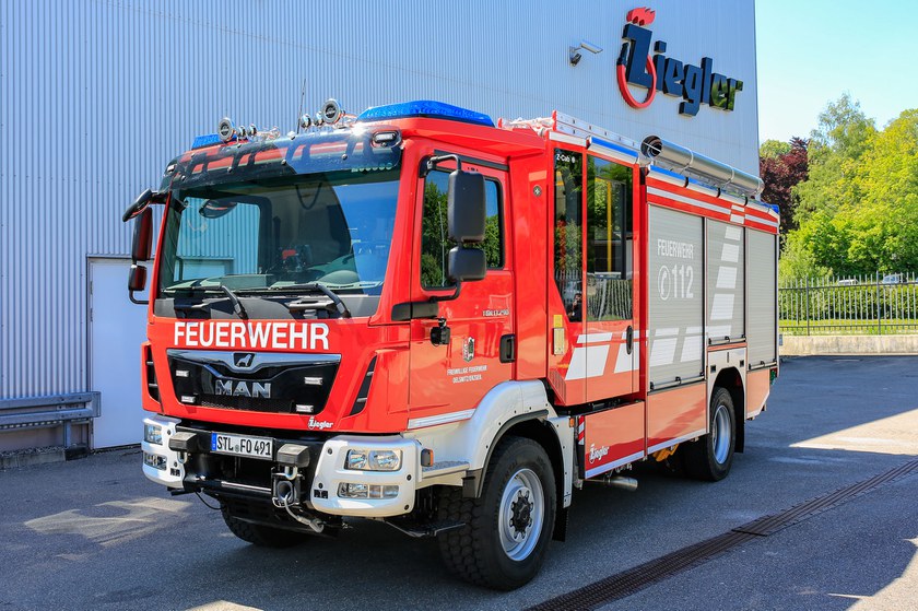 https://www.ziegler.de/mediadatabase/news/2021/vehicle_deliveries_2021/news_vehicle_deliveries_202106/news_vehicle_delivery_hlf20_oelsnitz_20210601/hlf20-oelsnitz-svl-web.jpg