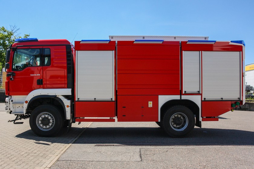 https://www.ziegler.de/mediadatabase/news/2021/vehicle_deliveries_2021/news_vehicle_deliveries_202107/news_vehicle_delivery_tlf4000_groitzsch_20210729/tlf4000-groitzsch-ls-web.jpg