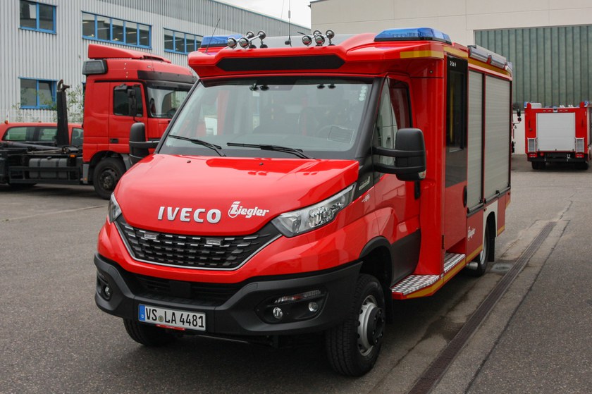https://www.ziegler.de/mediadatabase/news/2021/vehicle_deliveries_2021/news_vehicle_deliveries_202107/news_vehicle_delivery_tsf-w_voehrenbach_20210701/tsf-w-vohrenbach-svl-web.jpg