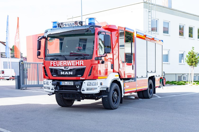 https://www.ziegler.de/mediadatabase/news/2021/vehicle_deliveries_2021/news_vehicle_deliveries_202110/news_vehicle_delivery_lf10_luehe-steinkirchen_gruenendeich_20211011/lf10-luhe-steinkirchen-svl-web.jpg