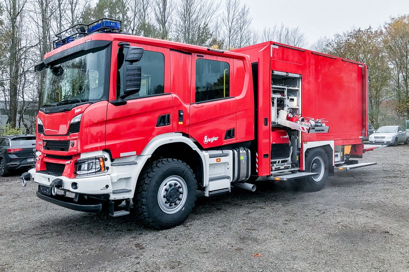 https://www.ziegler.de/mediadatabase/news/2021/vehicle_deliveries_2021/news_vehicle_deliveries_202111/news_vehicle_delivery_2gw-l2_delbrueck_20211116_20211117/2-gw-l2-delbruck-svl-offen-web.jpg