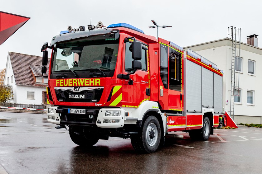 https://www.ziegler.de/mediadatabase/news/2021/vehicle_deliveries_2021/news_vehicle_deliveries_202111/news_vehicle_delivery_hlf20_vettweiss_20211116/hlf20-vettweiss-svl-dramatisch-web.jpg
