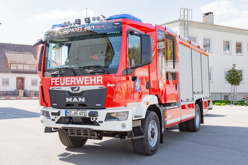 https://www.ziegler.de/mediadatabase/news/2022/vehicle_deliveries_2022/news_vehicle_deliveries_202204/news_vehicle_delivery_lf20_schott_ag_20220428/lf20-schott-ag-svl-web.jpg