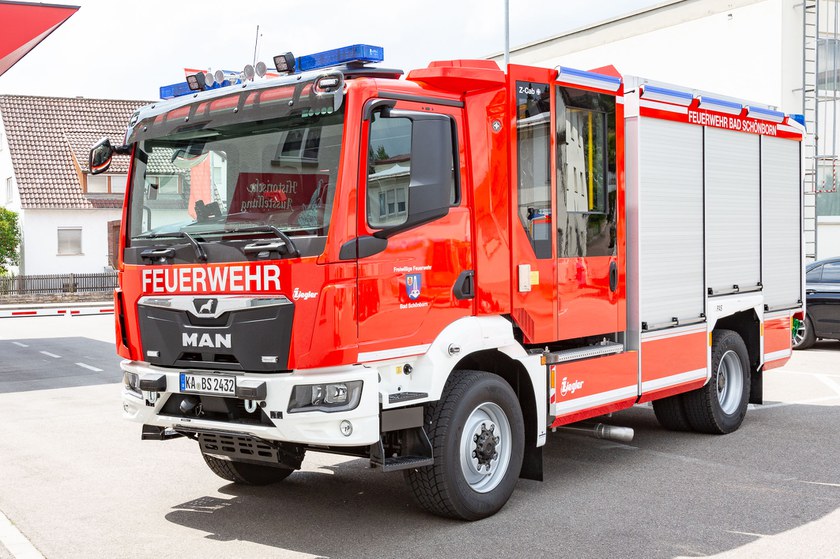 https://www.ziegler.de/mediadatabase/news/2022/vehicle_deliveries_2022/news_vehicle_deliveries_202206/news_vehicle_delivery_hlf10_bad-schoenborn_220620/hlf10-bad-schonborn-svl-web.jpg