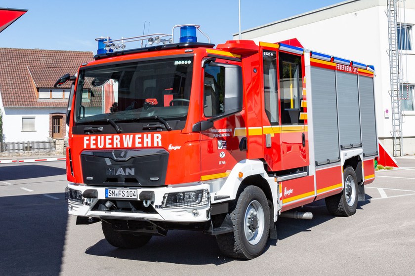 https://www.ziegler.de/mediadatabase/news/2022/vehicle_deliveries_2022/news_vehicle_deliveries_202206/news_vehicle_delivery_hlf10_floh-seligenthal_220615/hlf10-floh-seligenthal-svl-web.jpg