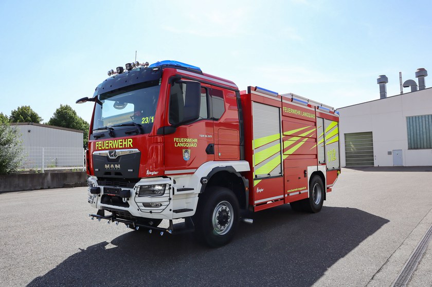 https://www.ziegler.de/mediadatabase/news/2022/vehicle_deliveries_2022/news_vehicle_deliveries_202206/news_vehicle_delivery_tlf4000_langquaid_220630/tlf4000-langquaid-svl-web.jpg