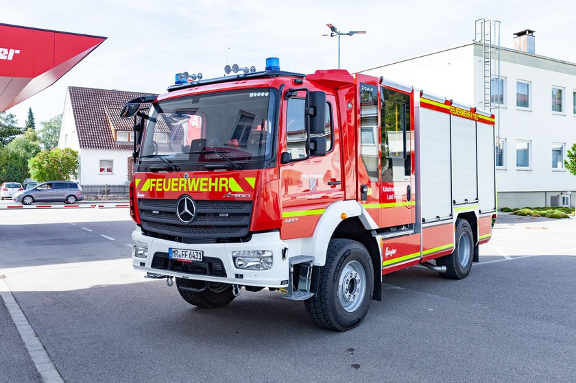 https://www.ziegler.de/mediadatabase/news/2022/vehicle_deliveries_2022/news_vehicle_deliveries_202210/news_vehicle_delivery_lf10_fronhausen_20221005/lf10-fronhausen-svl-web.jpg