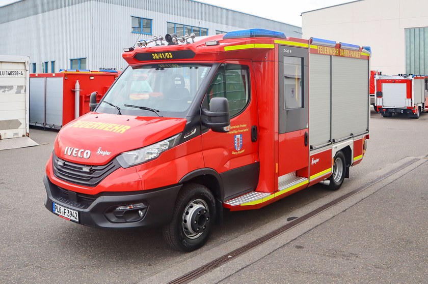 https://www.ziegler.de/mediadatabase/news/2022/vehicle_deliveries_2022/news_vehicle_deliveries_202211/news_vehicle_delivery_tsf-w_luetjenburg_panker_20221101/tsf-w-lutjenburg-panker-svl-web.jpg