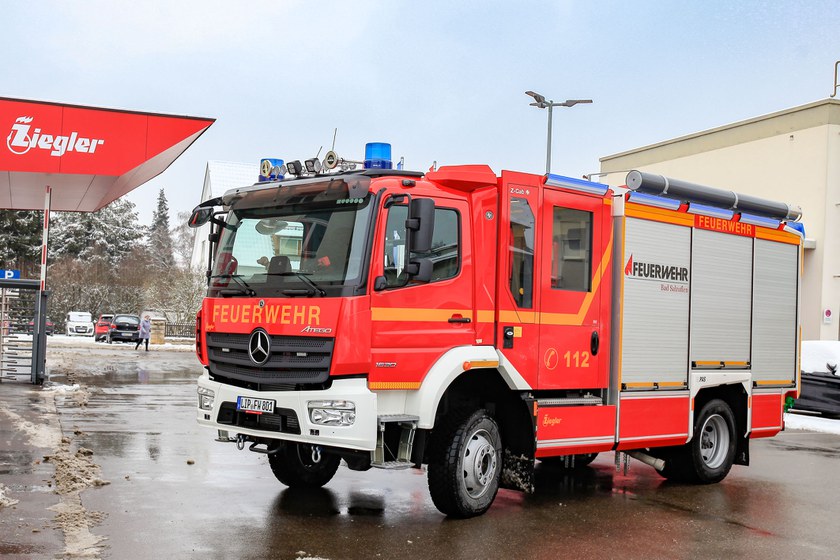 https://www.ziegler.de/mediadatabase/news/2022/vehicle_deliveries_2022/news_vehicle_deliveries_202212/news_vehicle_delivery_lf10_bad_salzuflen_20221215/lf10-bad-salzuflen-svl-web.jpg