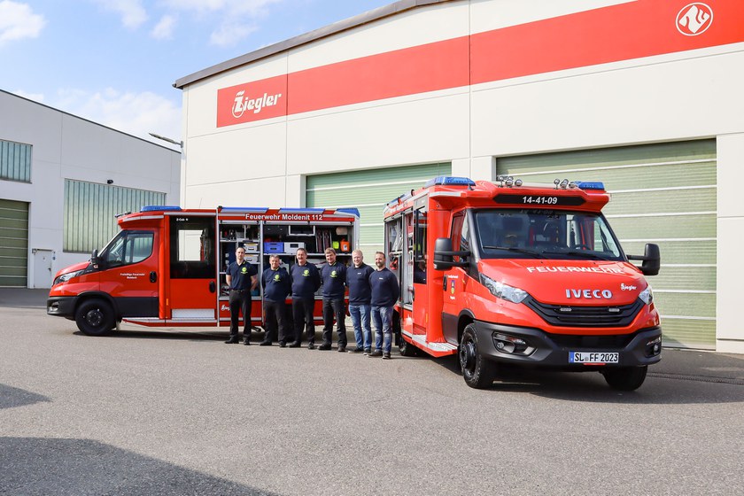 https://www.ziegler.de/mediadatabase/news/2023/vehicle_deliveries_2023/news_vehicle_deliveries_202304/news_vehicle_delivery_2_tsf-w_klappholz_schaalby_20230427/tsf-w-klappholz-schaalby-gruppenbild-web.jpg