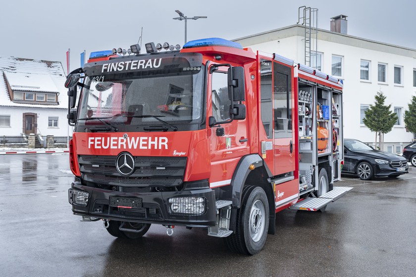 https://www.ziegler.de/mediadatabase/news/2023/vehicle_deliveries_2023/news_vehicle_deliveries_202312/lf10-mauth-finsterau-svl-offen.jpg