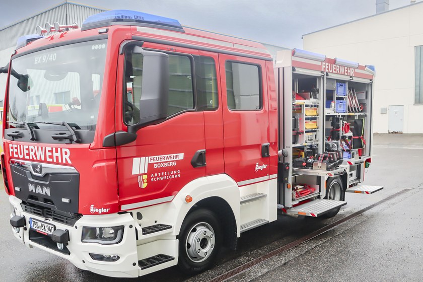 https://www.ziegler.de/mediadatabase/news/2023/vehicle_deliveries_2023/news_vehicle_deliveries_202312/mlf-boxberg-svl-offen.jpg