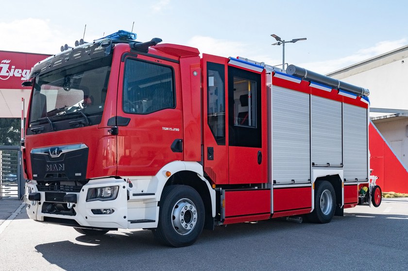 https://www.ziegler.de/mediadatabase/news/2024/vehicle_deliveries_2024/09/lf10-bunsdorf-gross-wittensee-svl.jpg
